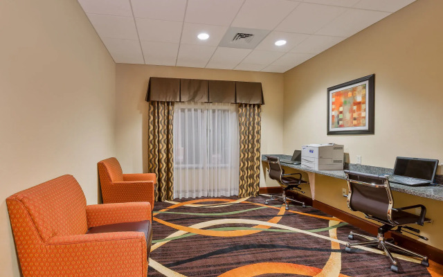 Holiday Inn Express Salinas by IHG