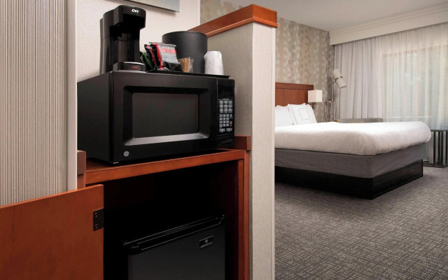Courtyard Lufkin