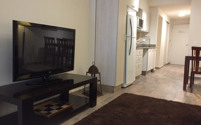 Urbana Suites & Studios 440
