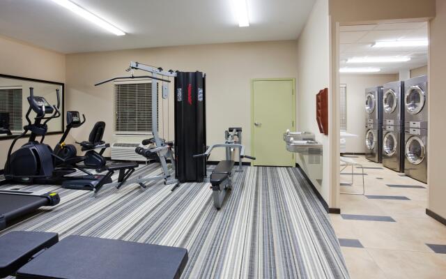 Candlewood Suites Dickinson ND by IHG