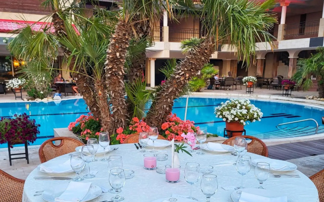 Vox Maris Grand Resort - Adults only