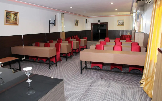 OYO 1264 Brizky Hotel