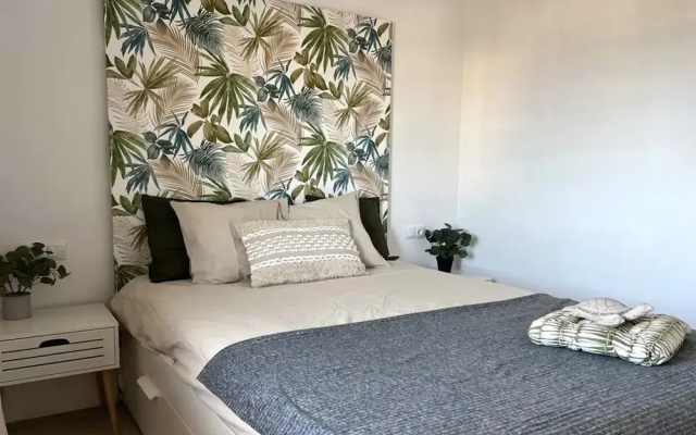 Seabeach Apartment in Aguadulce