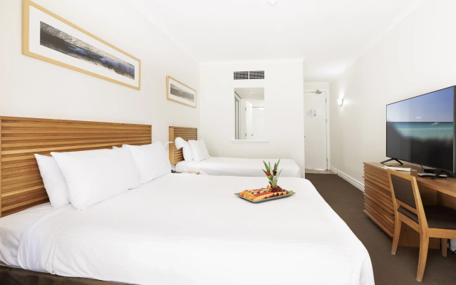 Novotel Sunshine Coast Resort