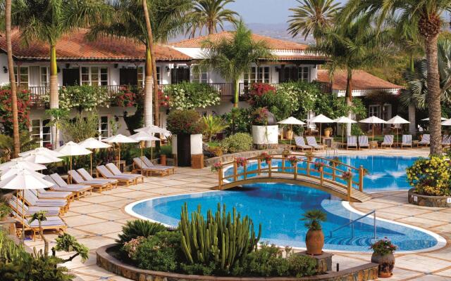 Seaside Grand Hotel Residencia