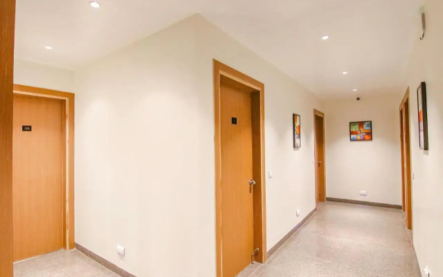 Saltstayz Select – Unitech Cyber Park