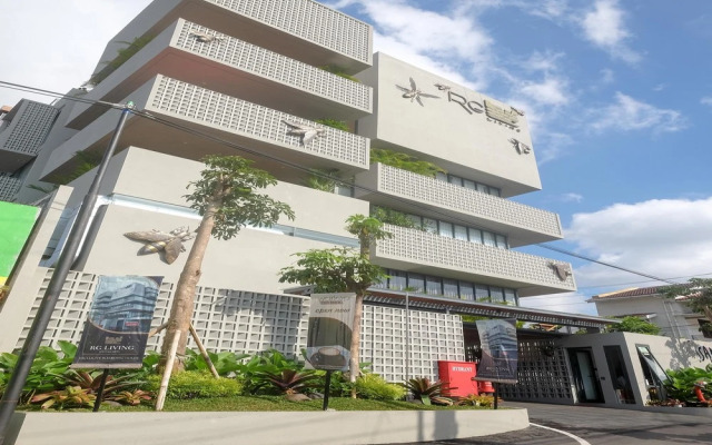 Sans Hotel RG Living Jogja by RedDoorz