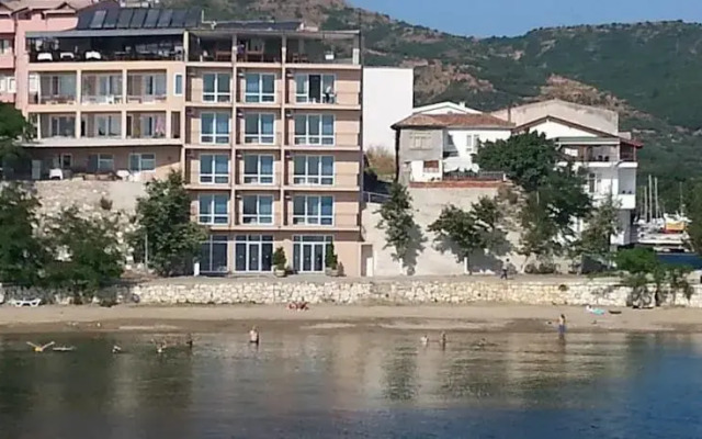 Sato Motel