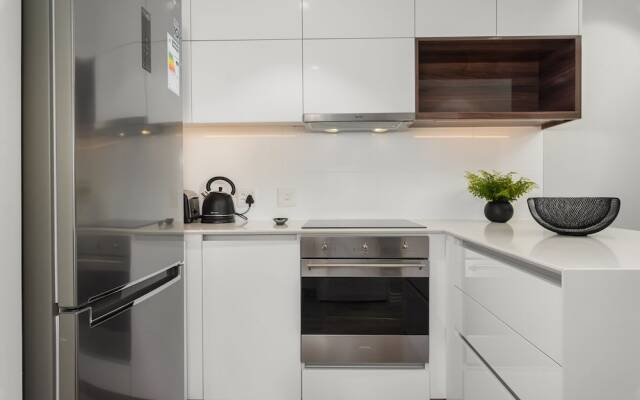 16 on Bree Luxury Apartments