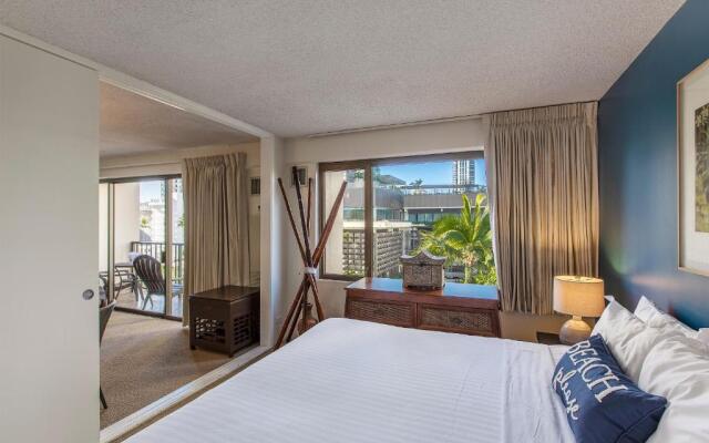 2140 Kuhio Ave #607
