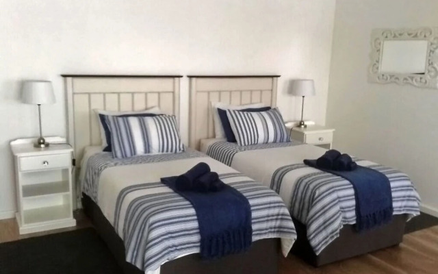 River Tides Guesthouse - Adults Only