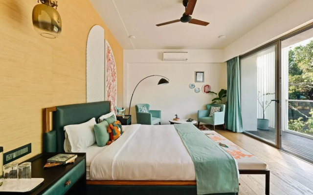Luxe 3bhk Villa Kosha Pvt Pool - 2km to Beach