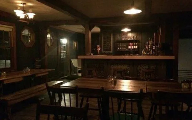 John Gyles Music Room & Inn