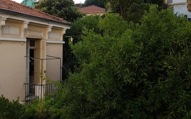 studio pour 3 personnes au calme dans villa