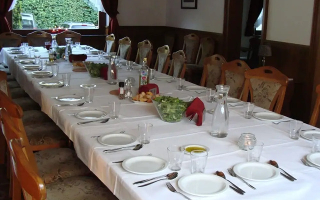 Modern Holiday Home in Monschau With Garden