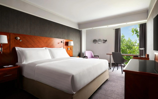 Paris Marriott Rive Gauche Hotel & Conference Center