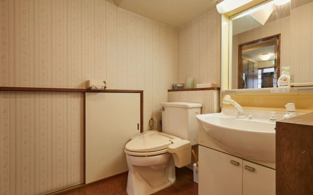 Residential Hotel Shinjuku Big House