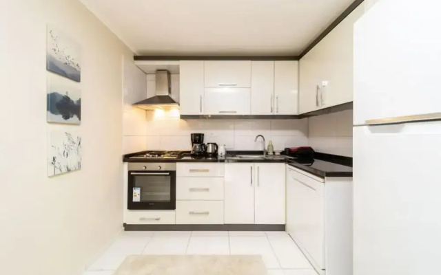 Missafir Lovely Flat Near Hadrian s Gate
