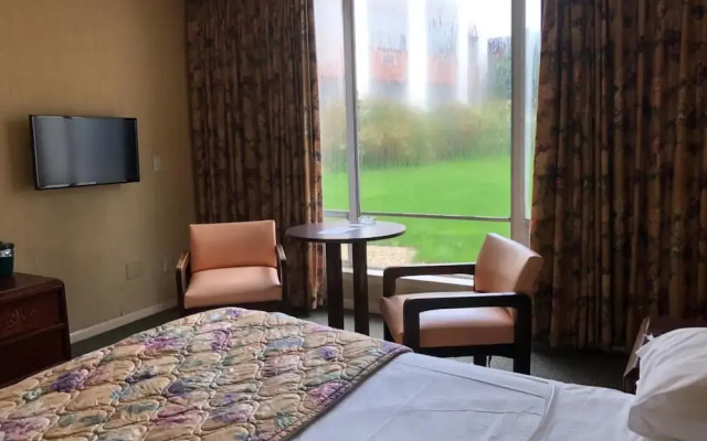 Gateway Inn