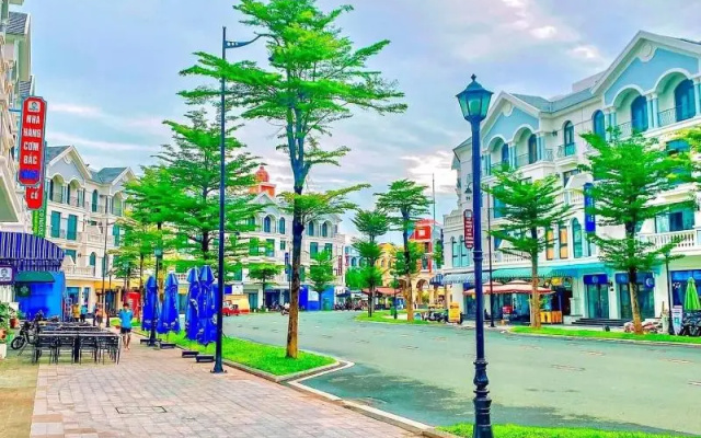 Lalisa Hotel Grand World Phu Quoc – Outside – Phu Quoc