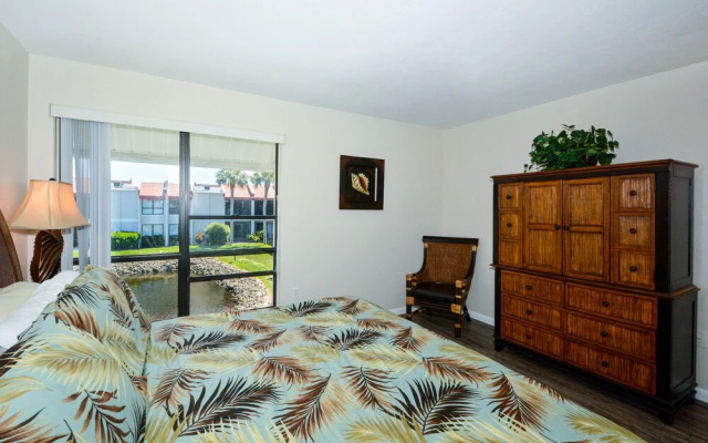 Runaway Bay Resort by BBG