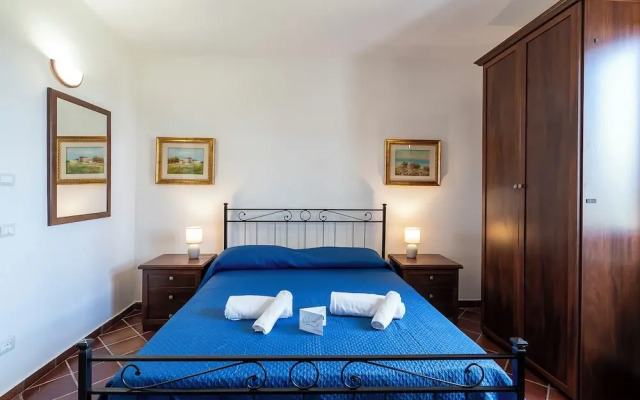 Tenuta Ricco Mono With Pool And Garden