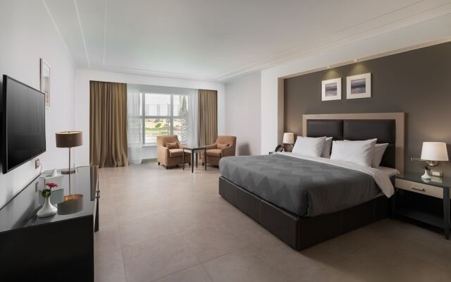 Rhactus Hotel New Alamein