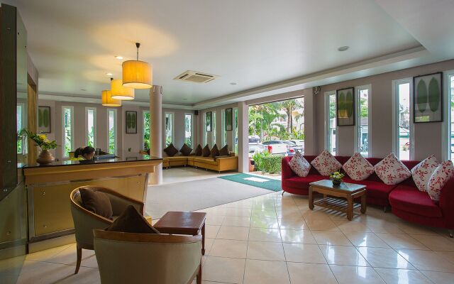Thanthip Beach Resort