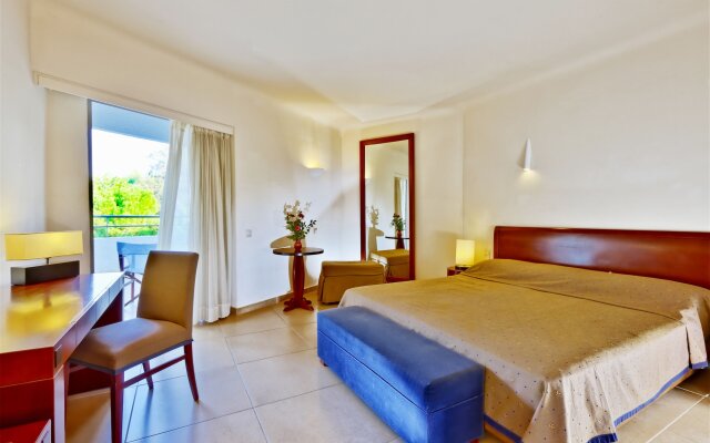 Apollonia Beach Resort & Spa