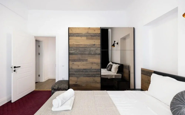 Bucharest Studios Tokyo Apart