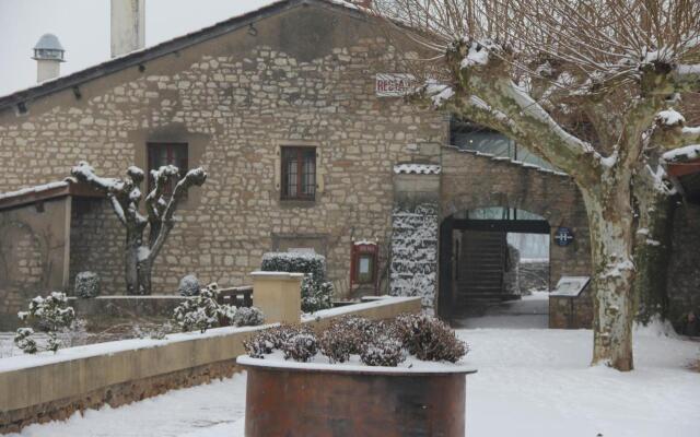 Logis Hôtel Restaurant La Vieille Ferme