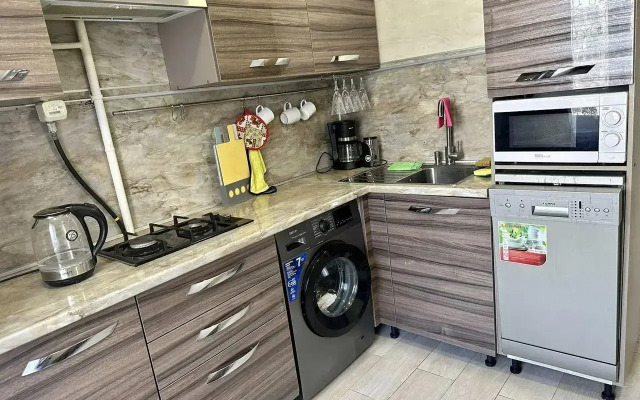 Апартаменты на улице Российская 43/1