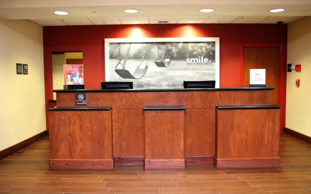 Hampton Inn & Suites Enid