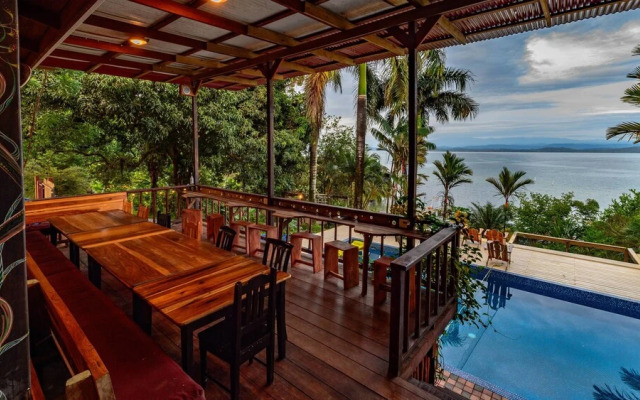Bambuda Lodge - Hostel