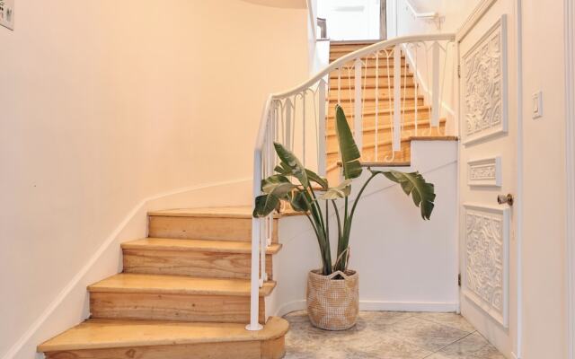 Auberge Balcon Blanc