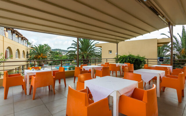 Talea Beach Hotel