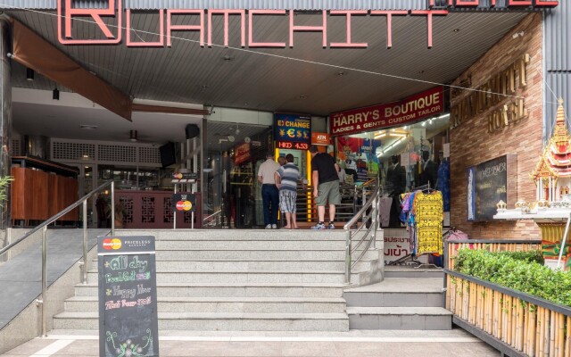 Ruamchitt Plaza Hotel