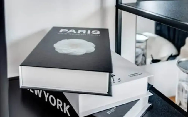 Stylish 4-br House With 3 Ensuite Free Parking