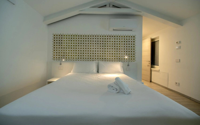 YUGOGO GRAZIOLI 27 Trento Centro