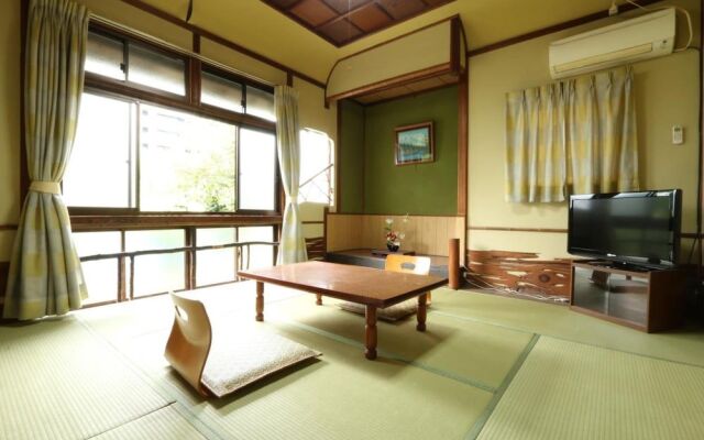 Yanagawa Wakariki Ryokan