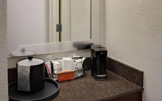 Hampton Inn Naples Central