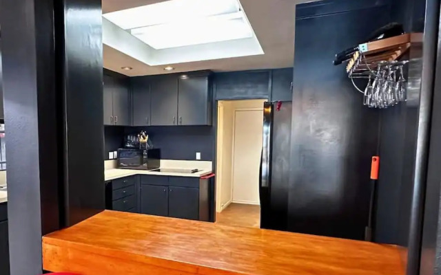 Poolside Comfort in Montrose