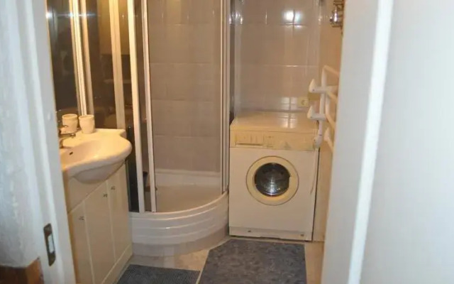 Poilsio butas prie parko