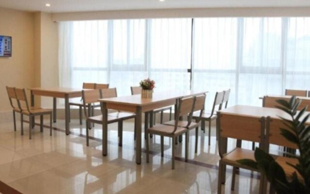 GreenTree Inn Guangxi Yulin Jincheng Commercial Building Shell Hotel