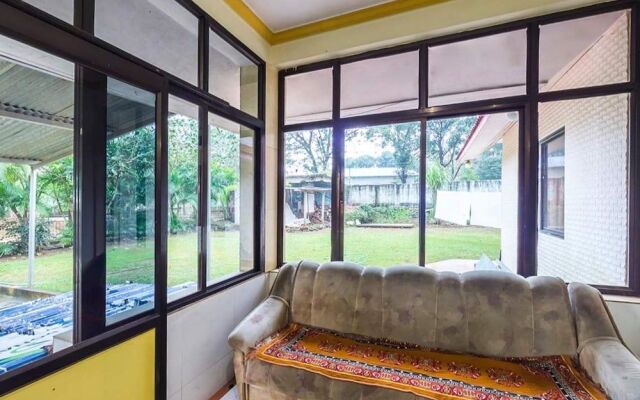 Manas Cottage Saputara