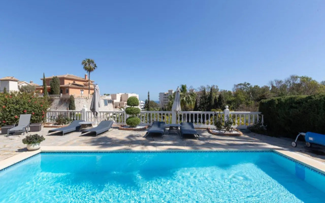 Super Villa priv heated pool 3bed