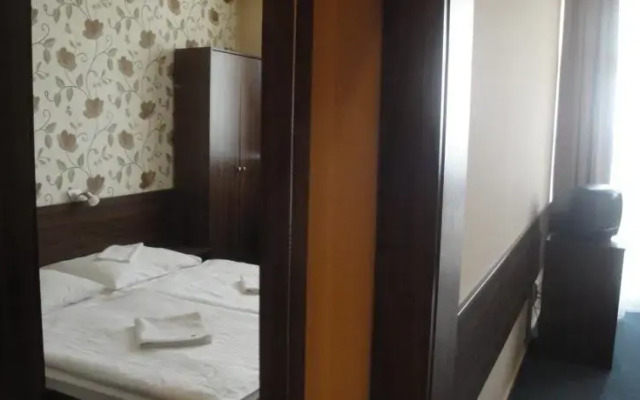 Hotel Dom Športu
