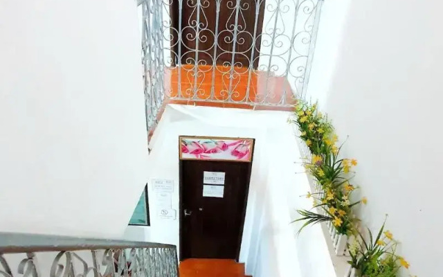 Green Box Hotel - Hostel