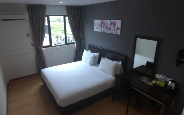 Padungan Hotel