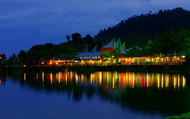 Kampung Air